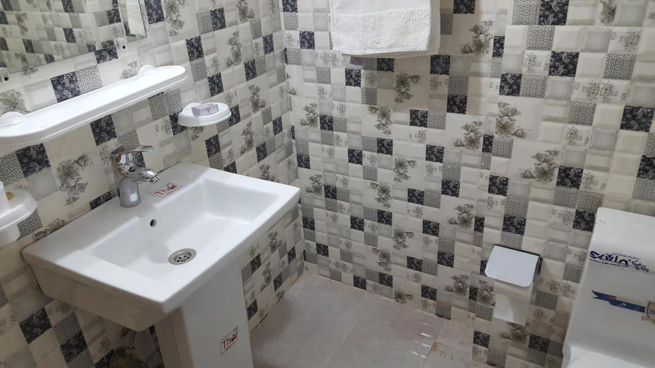 Hotel Al Markaz Islamabad Esterno foto