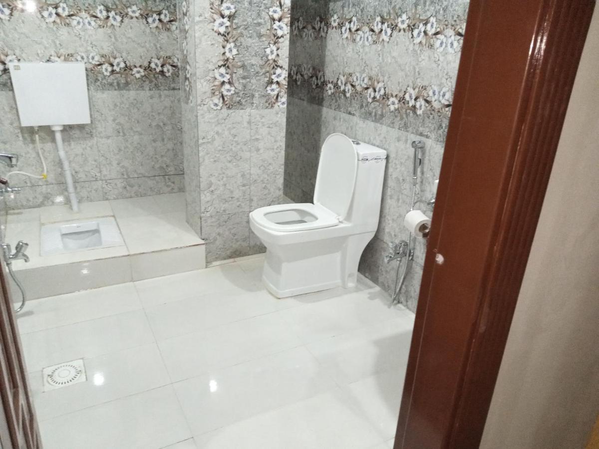 Hotel Al Markaz Islamabad Esterno foto