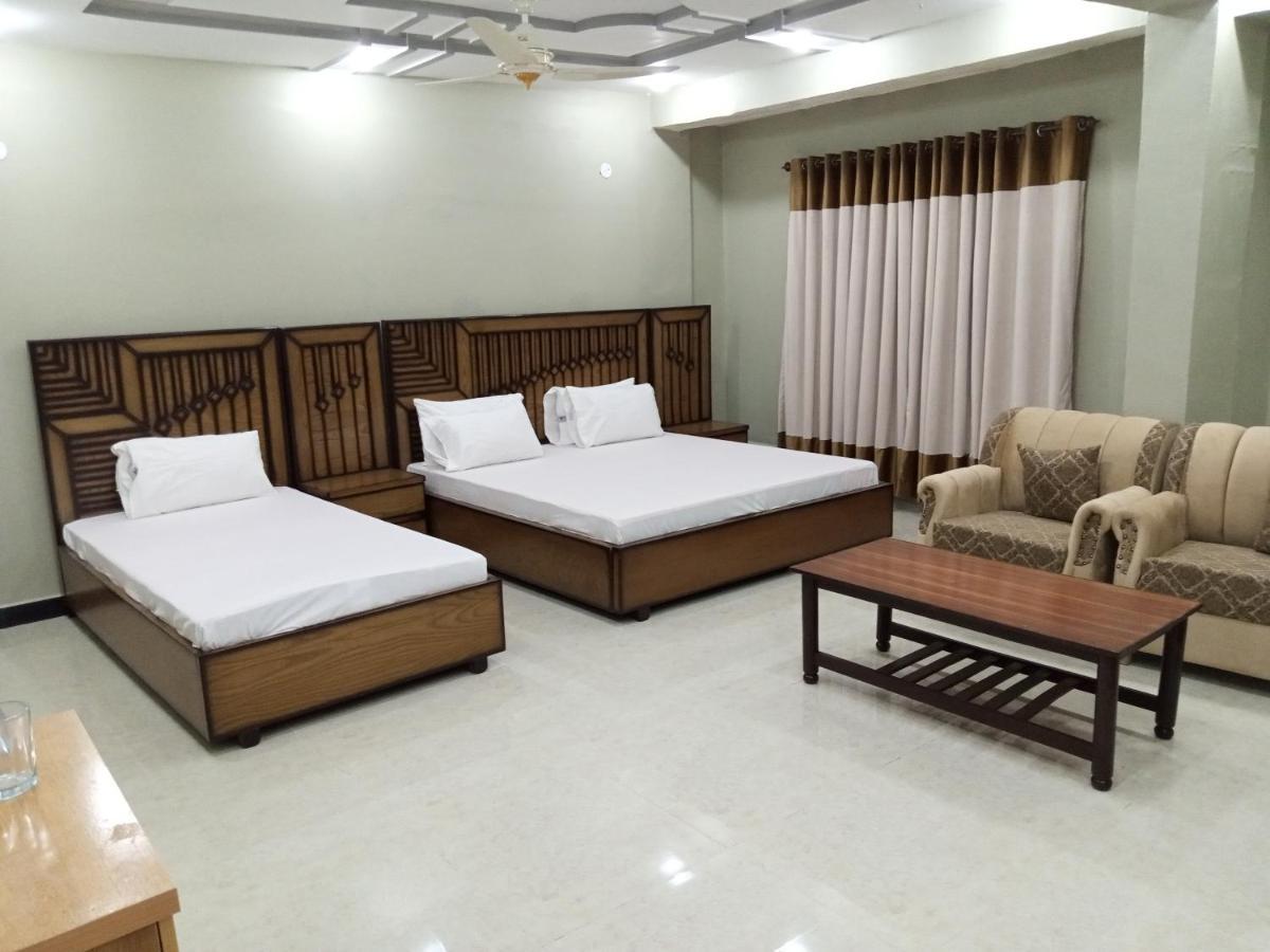 Hotel Al Markaz Islamabad Esterno foto