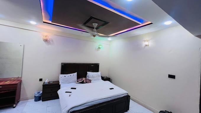 Hotel Al Markaz Islamabad Esterno foto