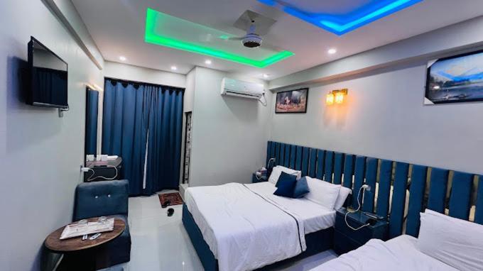 Hotel Al Markaz Islamabad Esterno foto