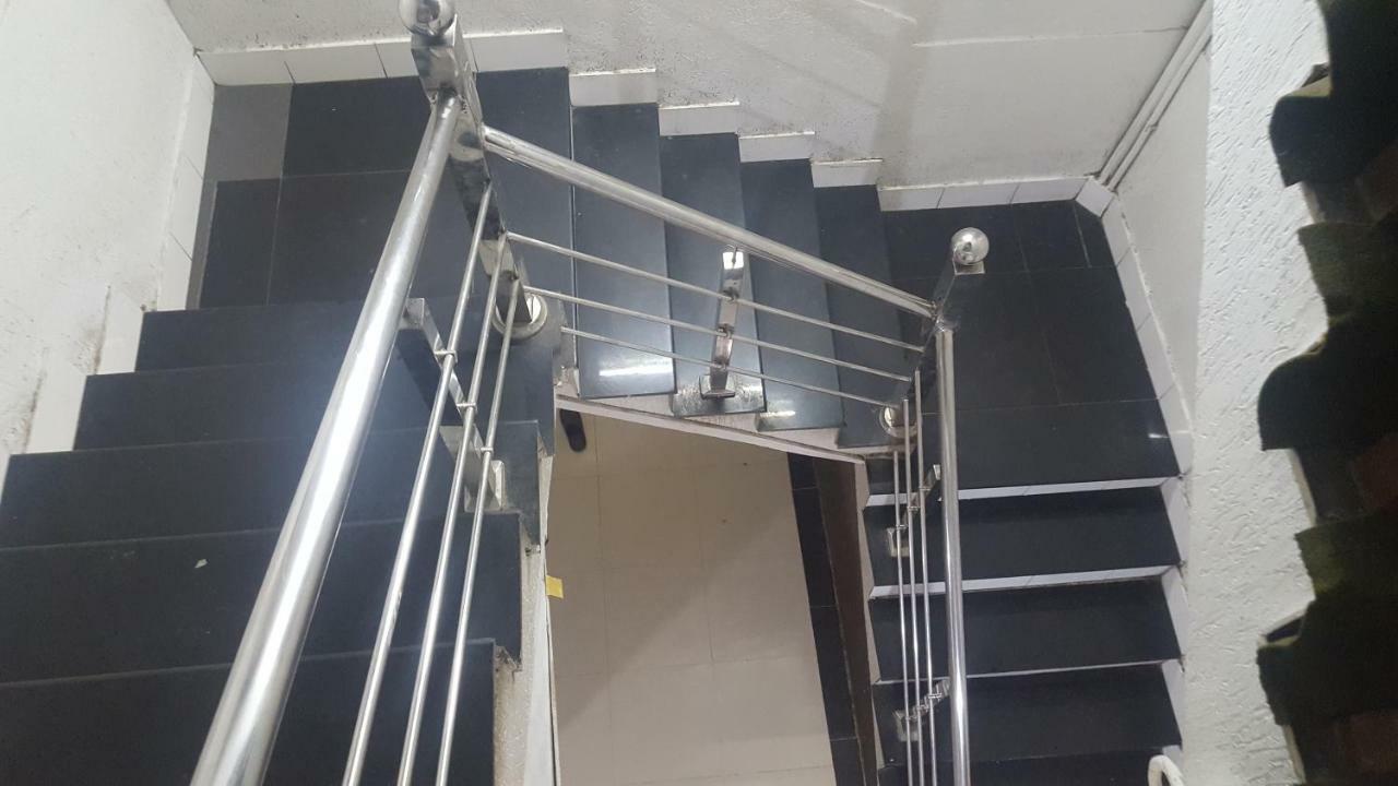Hotel Al Markaz Islamabad Esterno foto