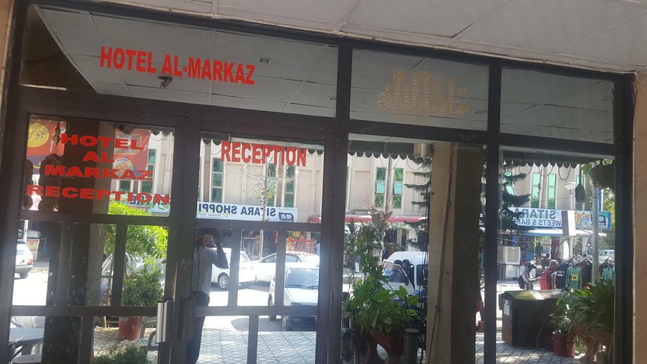 Hotel Al Markaz Islamabad Esterno foto